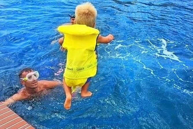 3 Hour Group Tour by Boat to the Caves of Santa Maria di Leuca - Aperitivo Ending and the Value of a Happy Finish