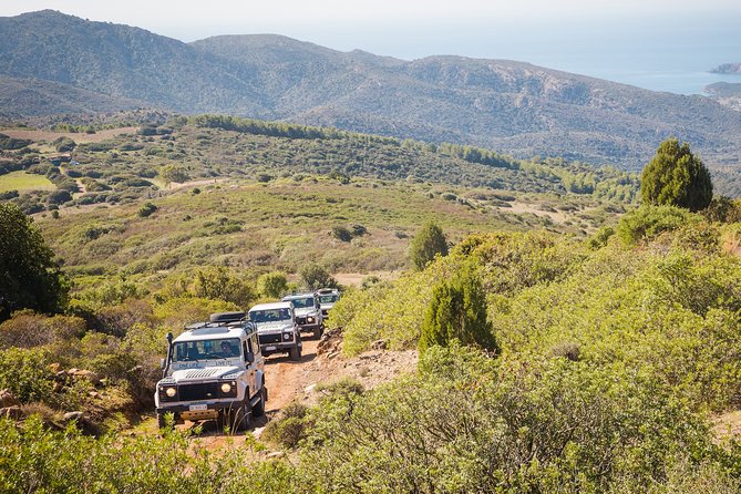 4x4 Mountains And Beaches - Chia area - Spiaggia Su Giudeu: the big, famous beach stop