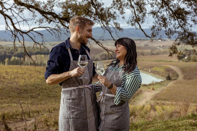 A Brunello Cooking Class with Vineyards View Winery - Who this Brunello cooking class is best for