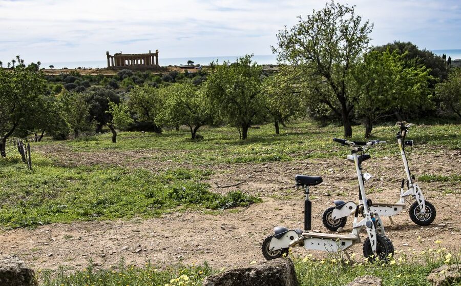 Agrigento: Valley of the Temples E-Scooter Tour - E-scooters in Agrigento: why this works better than walking