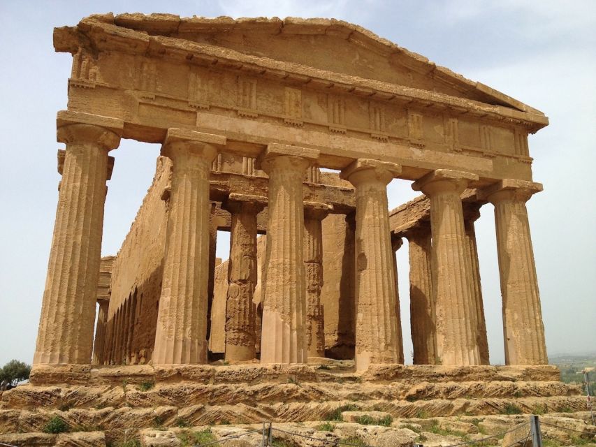 Agrigento: Valley of the Temples Skip-the-Line Sunset Tour - Heracles and the Zeus ruins: understanding what is left