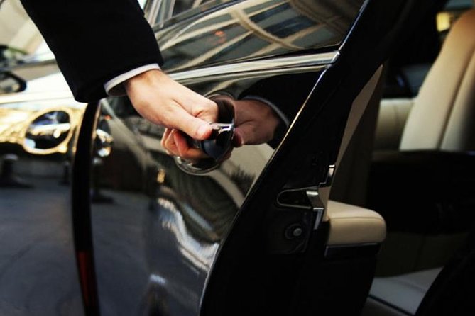 Airport to Rome Private Transfer - The Deluxe Mercedes Ride: Comfortable, Air-Conditioned, Private