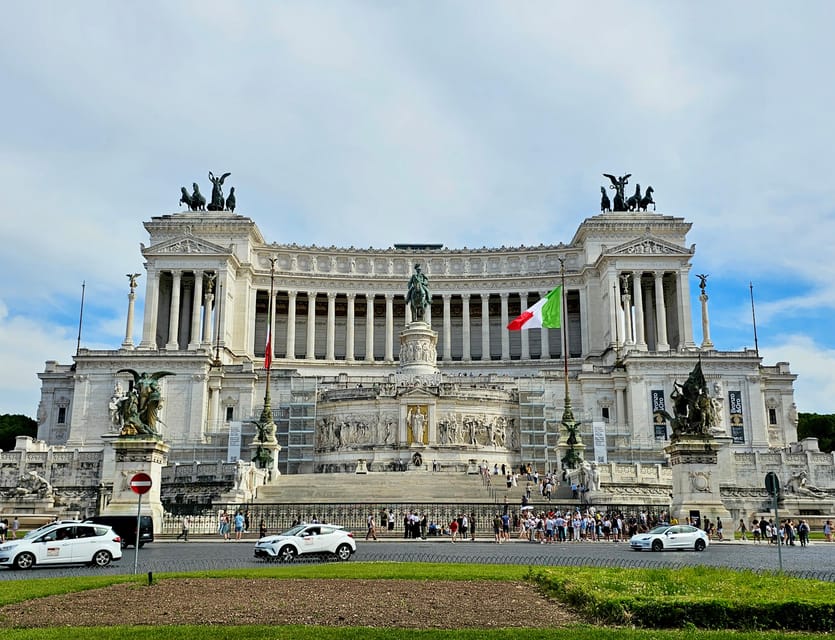 Alternative Walking Tour of Rome's City Center & Hidden Gems - The Pantheon: A Quick Stop That Still Feels Like a Lesson