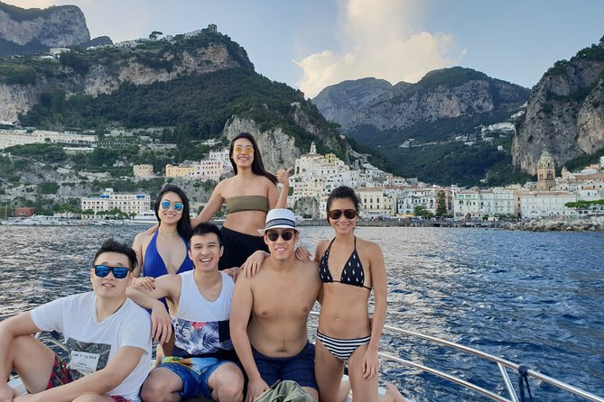 Amalfi Coast Boat Rental - Skipper or no skipper: picking the right level of help for your day