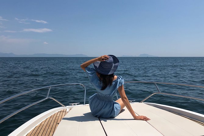 Amalfi Coast Boat Rental - Check in, check out, and the smoothness that matters more than you think