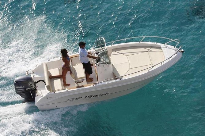Amalfi Coast Boat Rental: Explore, Swim, and Relax at Your Pace - Starting in Amalfi: meeting point and what happens before you drive