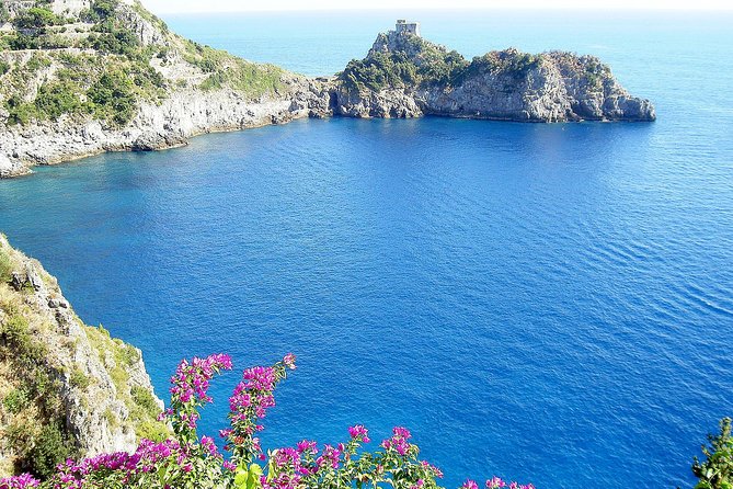 Amalfi Coast Private Boat Tour from Positano, Praiano or Amalfi - The Emerald Grotto stop, Grotta dello Smeraldo, and what the extra fee means