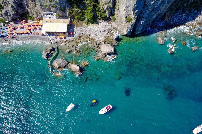 Amalfi Coast Private Boat Tour from Positano, Praiano or Amalfi - Lunch, drinks, and the difference between included snacks and a real meal