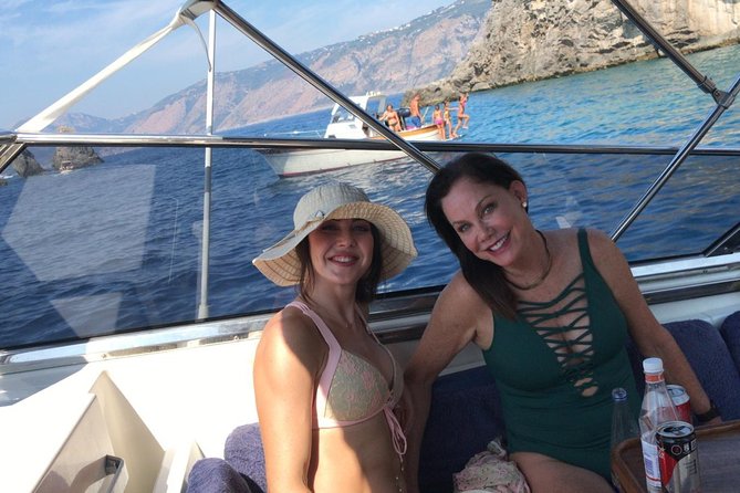 Amalfi Coast Small Group Day Boat Tour with Limoncello Onboard - Boat size, comfort, and what to wear for a smooth ride
