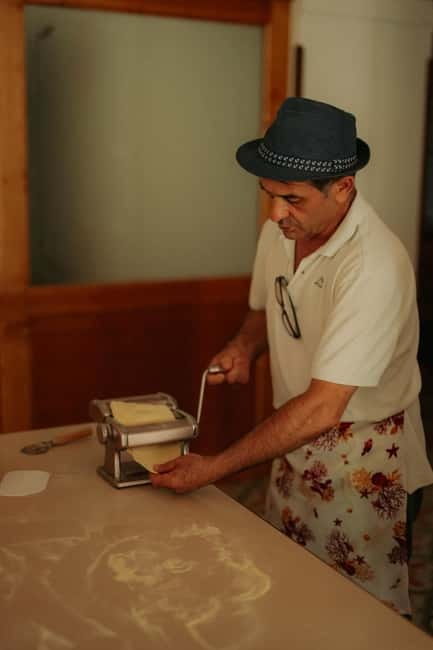 Amalfi: Cooking Class with Pasta, Mozzarella, and Tiramisù - Mozzarella From Scratch, with Texture You Can Judge