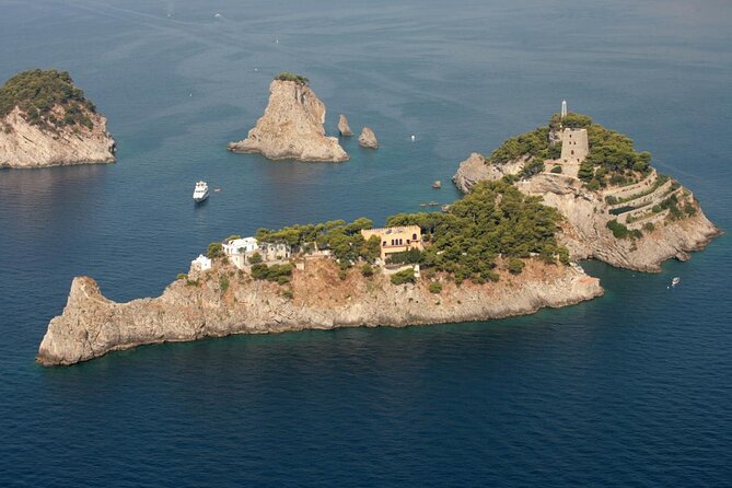 Amalfi & Positano Boat Experience with Free Time & Transfer - Key takeaways before you book