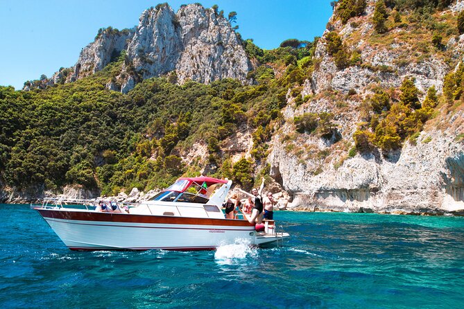 Amalfi & Positano Boat Experience with Free Time & Transfer - Prosecco, snacks, Wi-Fi, and the limoncello stop