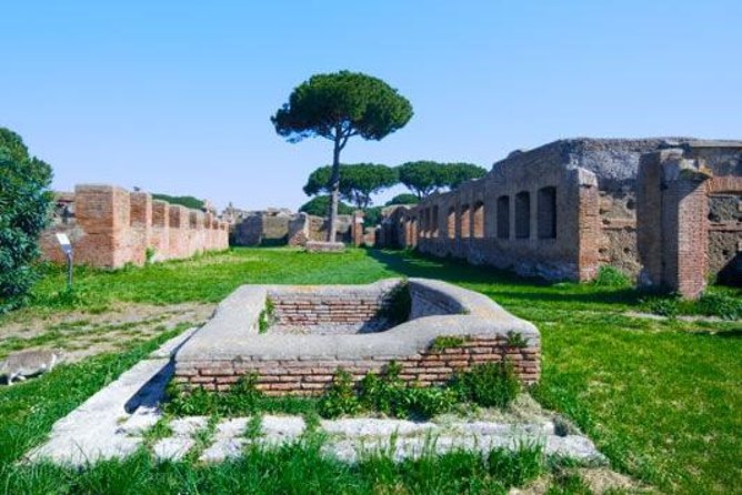 Ancient Ostia Antica Semi-Private Day Trip from Rome by Train with Guide - Getting to Ostia Antica by train without losing time