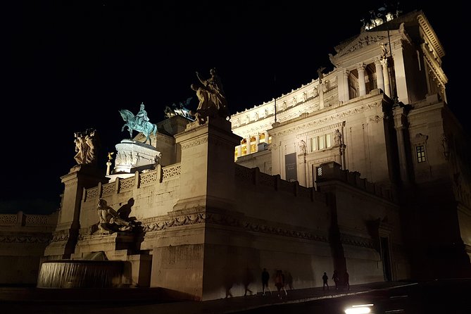 Ancient Rome at Twilight Walking Tour - Via dei Fori Imperiali: Mussolini’s boulevard, then into Monti