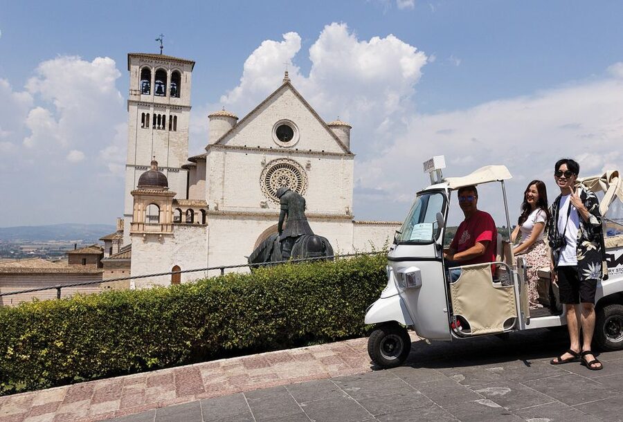 Assisi: Panoramic Tuk Tuk Tour - What the Best Guides Do Here (and Why You’ll Feel It)
