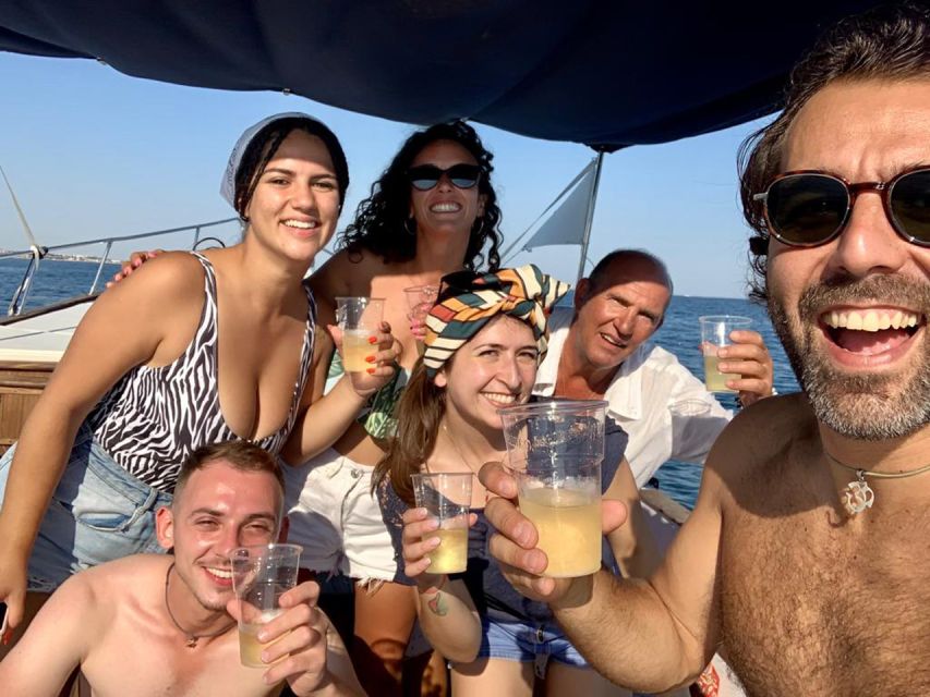 Bari by boat: admire the city from the sea with Aperitivo - Where you meet: the Margherita Theater pier, plus the blue boat clue