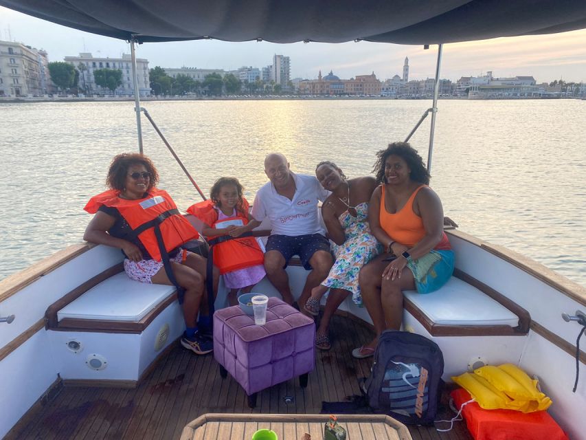 Bari by boat: admire the city from the sea with Aperitivo - Small group, skipper-led, English or Italian: how this tour works socially