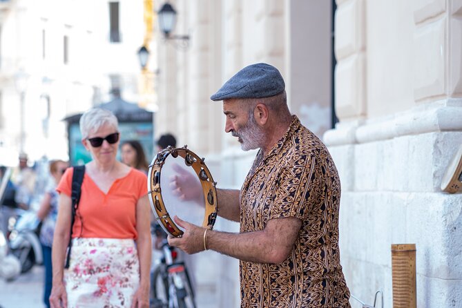 Bari Walking City Tour - Gelato, home made ice cream, and the focaccia swap