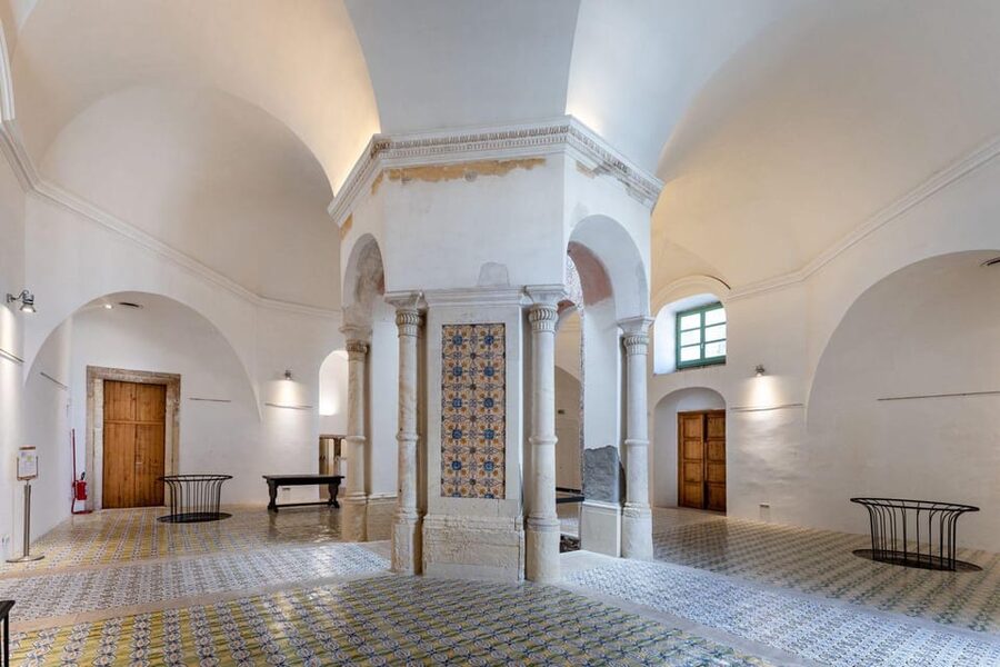 Benedictine Monastery of Catania - English Guided Tour - Setting foot inside San Nicolò l’Arena, not just a church