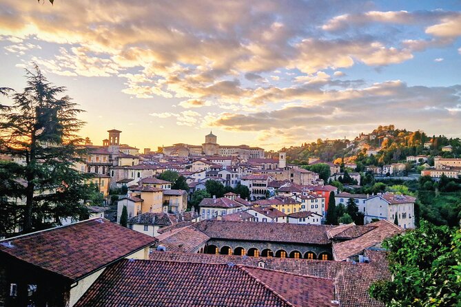 Bergamo: Digital guide made by a local for your walking tour - The strongest things that make this digital format work