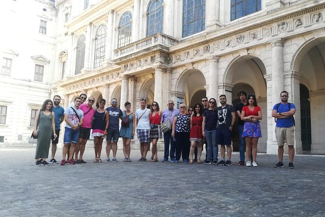 Best of Rome Walking Tour including Trevi Fountain - Pantheon Update You Need to Know: Expect Exterior Context, Not Inside