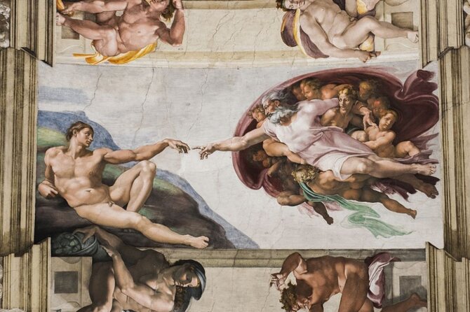 Best of the Vatican Tour: Fast Track Highlights - Guide energy and why it changes the whole experience