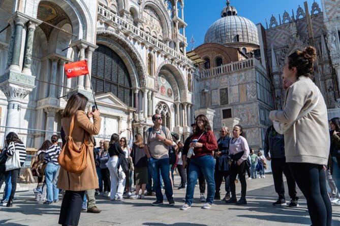 Best Of Venice: Saint Mark's Basilica, Doges Palace with Guide and Gondola Ride - Should You Book This Best Of Venice Tour?