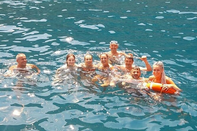 Boat excursion with lunch on board to discover Ischia - Maronti fumaroles, Cavascura thermal basin, and the volcanic atmosphere