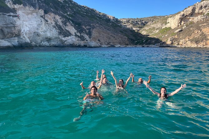 Boat Tour at Devil's Saddle: 4 Swim Stops, Snorkeling & Prosecco - Cala Bernat, Calamosca, and Cala Fighera: your first swim-and-snorkel stretch