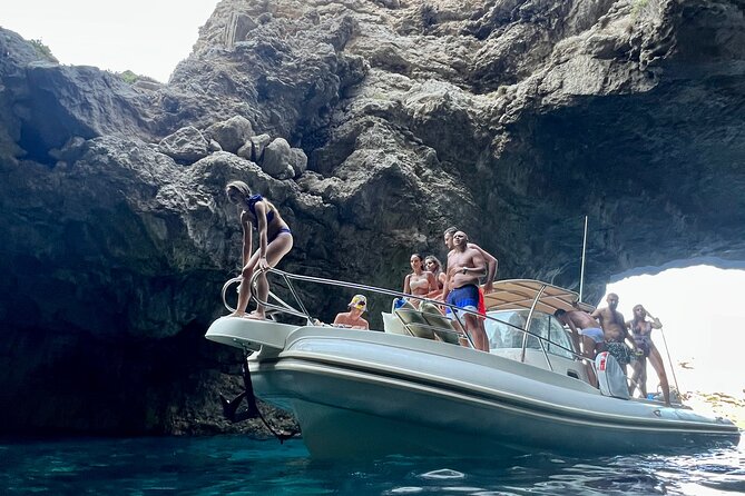 Boat tour to Egadi Favignana and Levanzo islands from Trapani - Crew Style, Group Size, and Comfort on the Boat