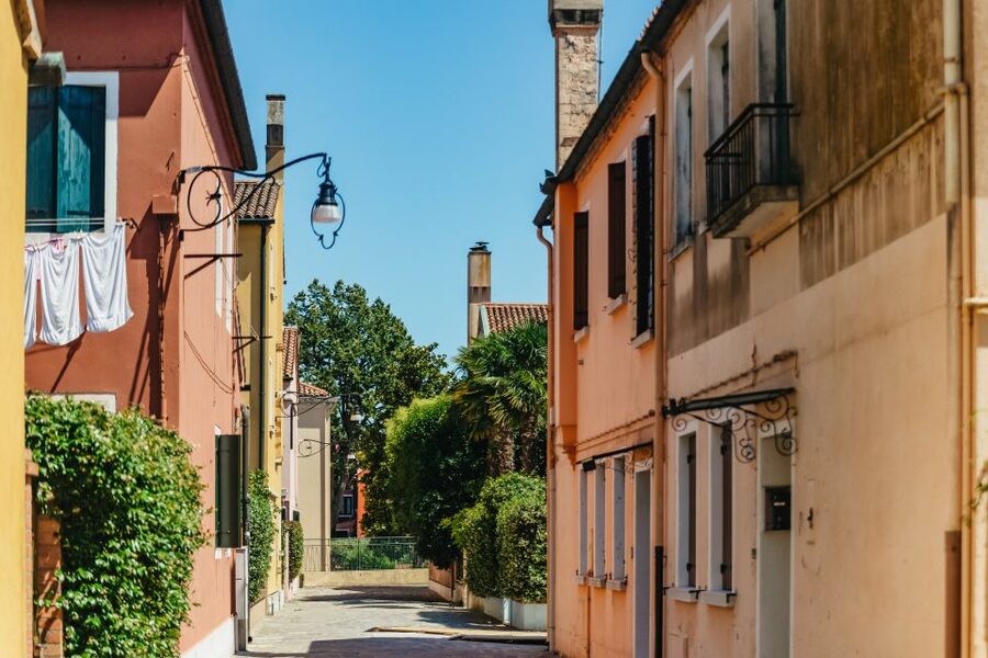 Boat Trip: Glimpse of Murano, Torcello & Burano Islands - How the free-time stops feel in real life (Murano, Burano, Torcello)