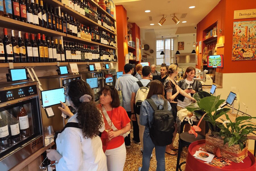 Bologna: Food and Wine Tasting with Interactive Game - The Three-Wine Lineup: Pignoletto and Two Sangiovese Styles