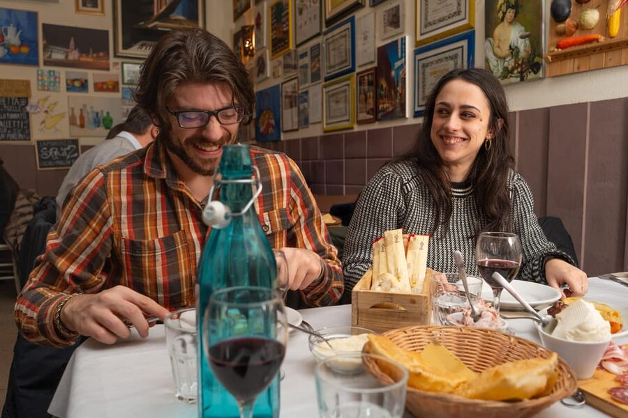 Bologna: Food Tour with Pasta Tasting & Local Specialties - Why Bologna’s Food Culture Is a Perfect Walking Tour