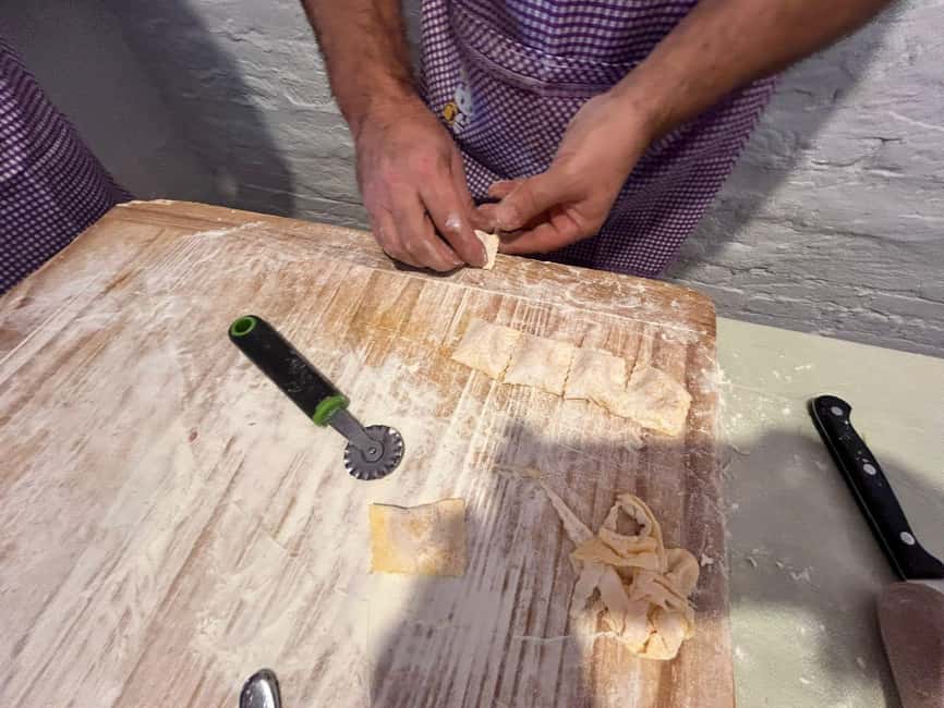 Bologna: Pasta Tagliatelle al Ragu Cooking Class with Wine - FAQ