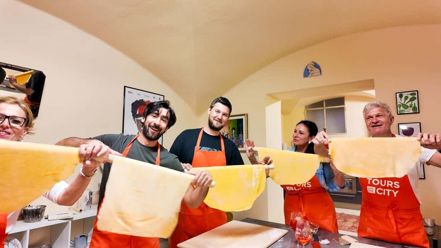 Bologna: Pasta Tagliatelle Ragu Cooking Class with Spritz - Key Highlights You Should Know