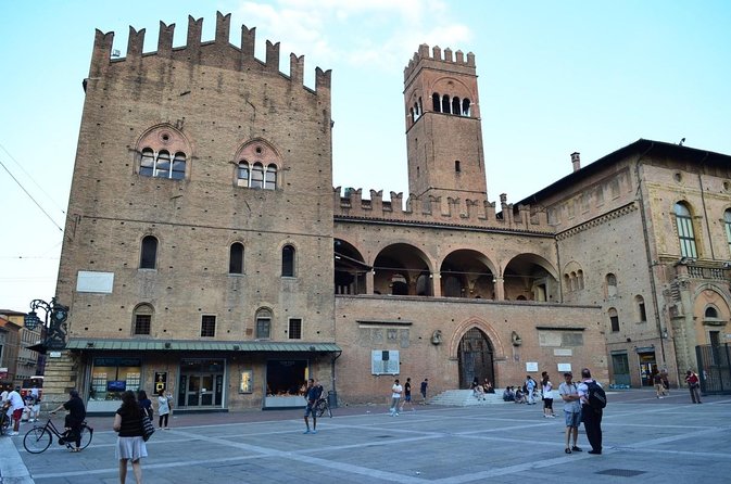 Bologna Private Food Tour with 6 or 10 Tastings - Key things I’d bookmark before you go