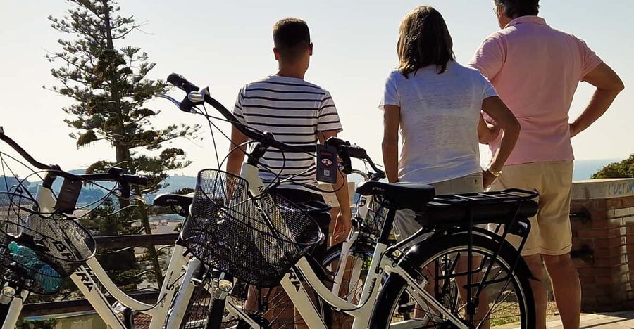 Cagliari: 2-Hour Guided E-Bike Tour with Coffee - Castello district viewpoints, Pisan towers, walls, and the Roman Amphitheater
