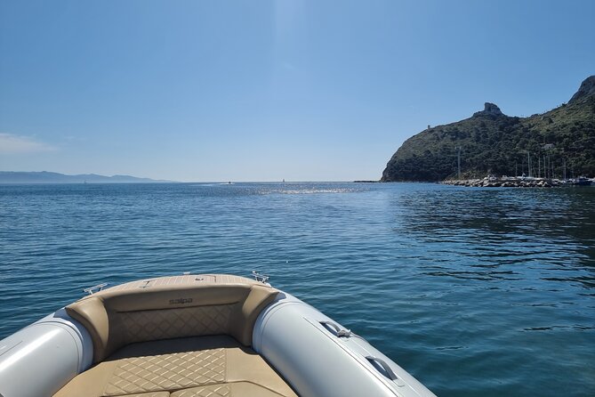 Cagliari Boat Tour 4 Stops .Possible Sighting of Dolphins - The route works like a swimming circuit around Cagliari