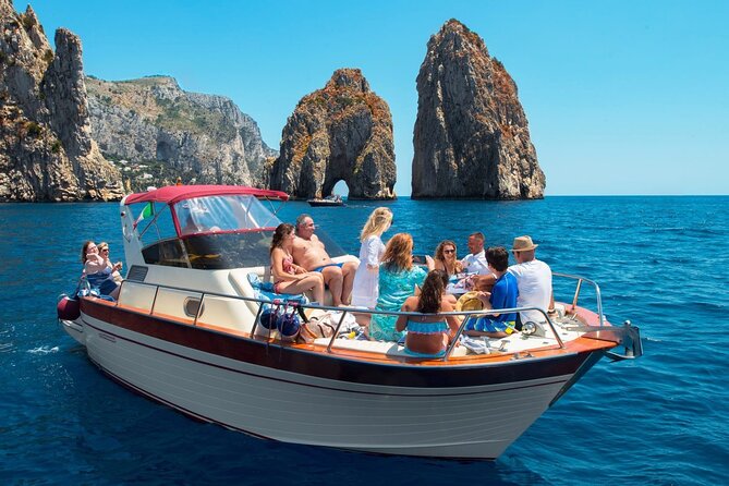 Capri Guided Boat Experience with Island Exploration and Transfer - Sorrento to Capri, without the usual day-trip headache