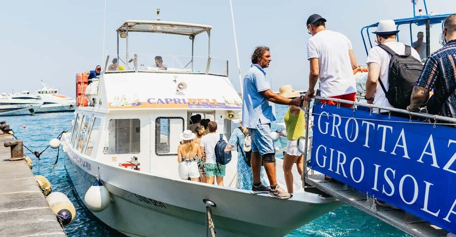 Capri: Island Boat Tour and Optional Blue Grotto Visit - Key Things That Make This Capri Boat Tour Work