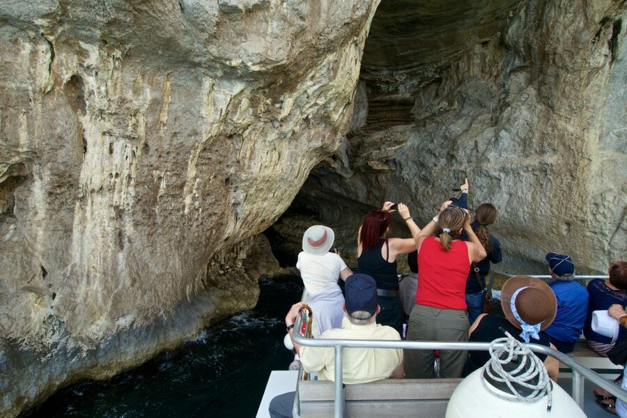 Capri: Island Sightseeing Tour with Blue Grotto Stop - From Pier 23 to the sea: how the Laser Capri ride works