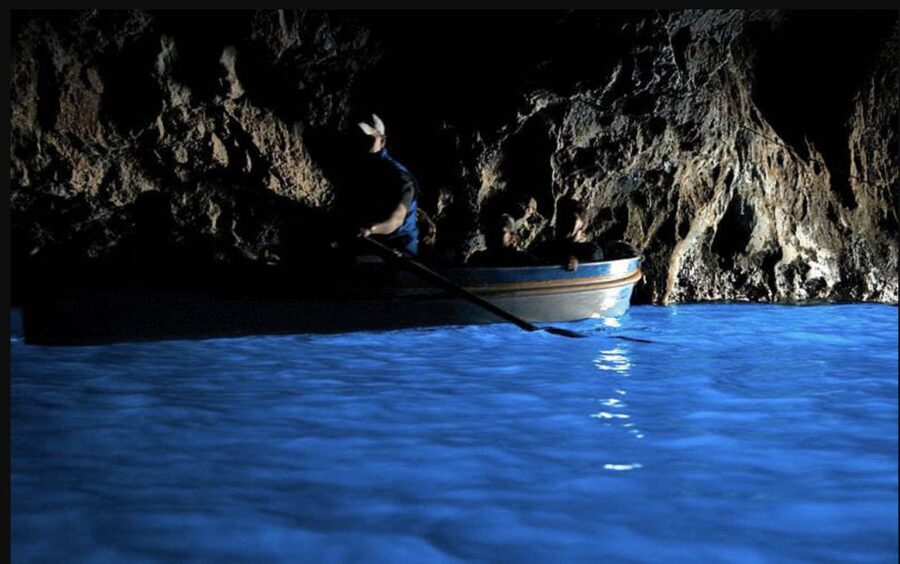 Capri: Island Sightseeing Tour with Blue Grotto Stop - Blue Grotto stop: your real decision point