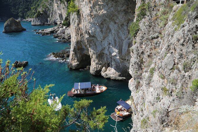 Capri Island Small Group Boat Tour from Naples with Light Lunch - Piazetta di Capri free time: how to use 3 to 5 hours well