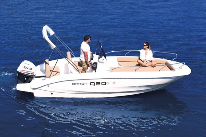 Capri Private Boat Tour - Massa Lubrense and the Little Natural Water Moment