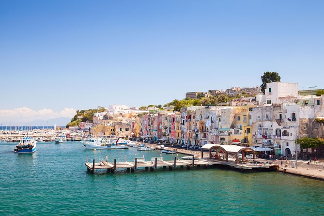 Capri Walking Tour with local guide - Augustus Gardens and Via Krupp: the Faraglioni photo mission