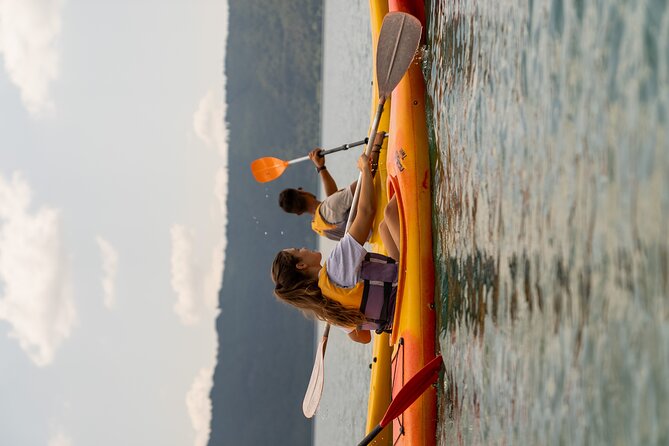 Castel Gandolfo Lake Kayak and Swim Tour - Forest break for swimming and pizza: the calm-to-cool payoff