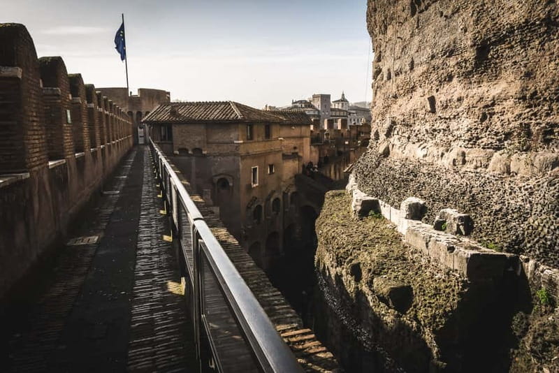 Castel Sant'Angelo Skip-the-Line Entry & Optional Audioguide - Roof Terrace Views: Where to Aim Your Phone and Your Feet
