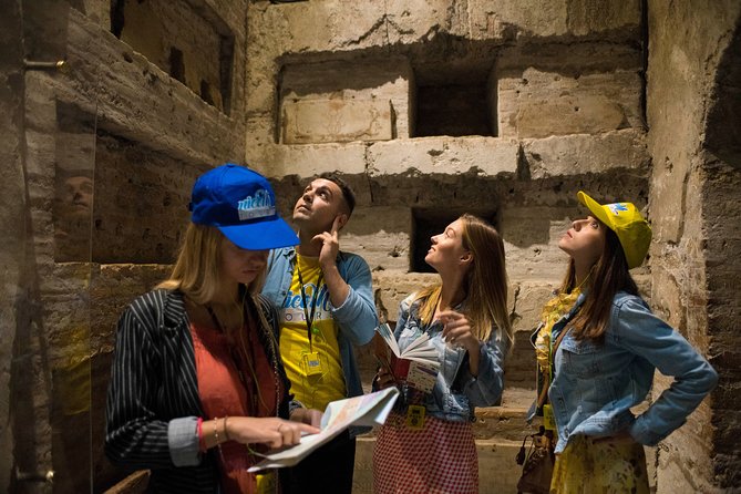 Catacombs and Roman Countryside Half-Day Walking Tour - Mausoleum of Cecilia Metella: A Monument That Dominates the Hill