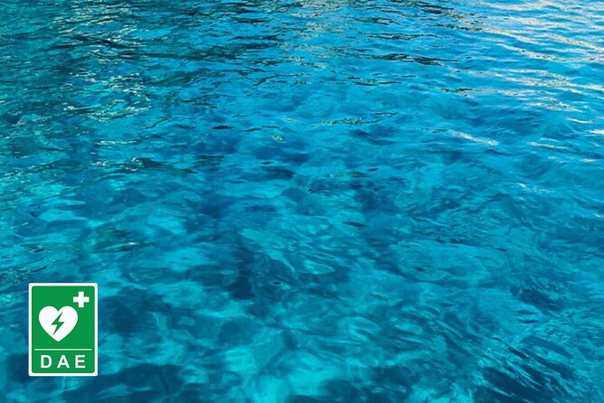 Catamaran tour stops bathing and snorkeling toast with prosecco - Sella del diavolo: the main swim and taste of Sardinia