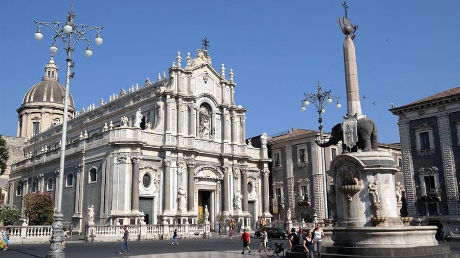 Catania: City Highlights Walking Tour - Who this walking tour suits best, and who should think twice